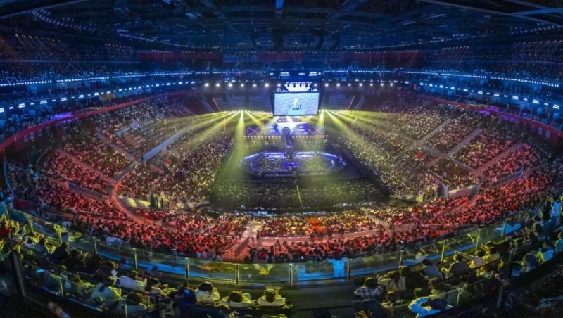 首个双城冠名城市地标！北京、重庆华熙live场馆正式升级为「华熙生物·润百颜ecm中心」