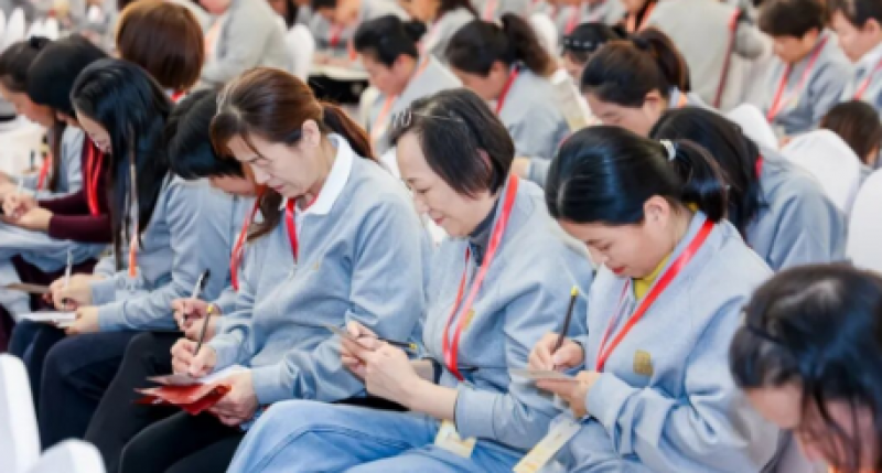 女儿本科毕业却在家躺平三年：方子文化见证一位母亲的53天重生路