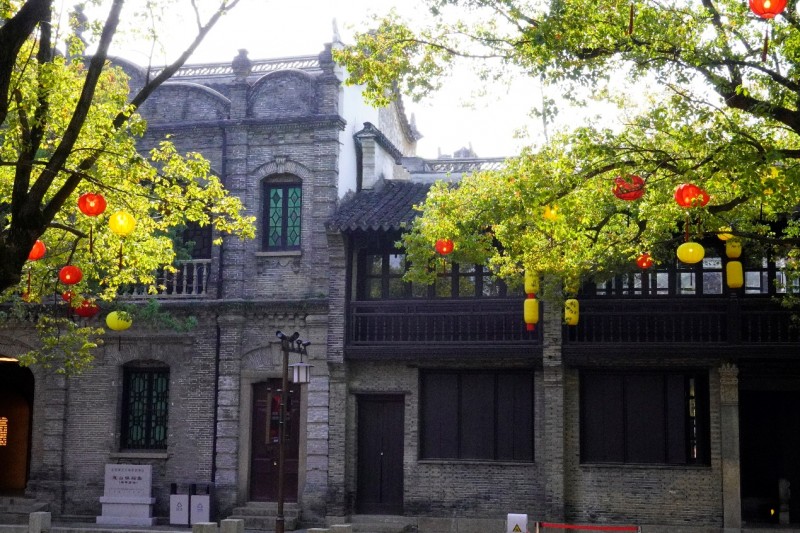 惊艳亮相！中建八局总承包公司承建的无锡惠山古镇映月里街区正式开街