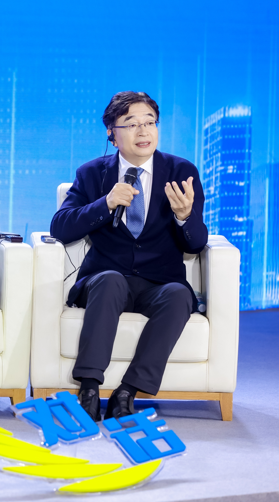 刘二海央视《对话》:耐心资本是冒风险的长钱